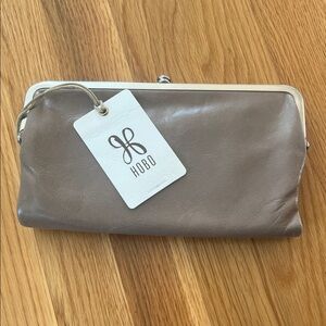 HOBO Lauren Wallet